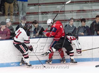 Thumbnail 1 in Reading Memorial vs. Central Catholic (MIAA Division 1A Play-In) photogallery.