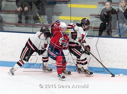 Thumbnail 2 in Reading Memorial vs. Central Catholic (MIAA Division 1A Play-In) photogallery.