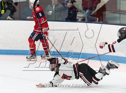 Thumbnail 1 in Reading Memorial vs. Central Catholic (MIAA Division 1A Play-In) photogallery.