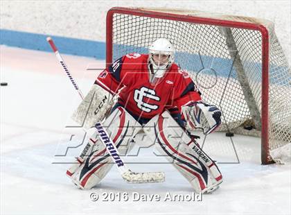 Thumbnail 2 in Reading Memorial vs. Central Catholic (MIAA Division 1A Play-In) photogallery.