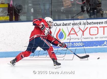 Thumbnail 3 in Reading Memorial vs. Central Catholic (MIAA Division 1A Play-In) photogallery.