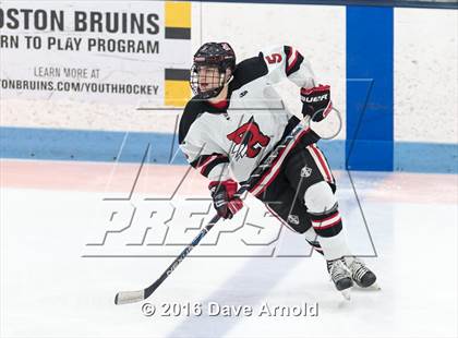 Thumbnail 1 in Reading Memorial vs. Central Catholic (MIAA Division 1A Play-In) photogallery.