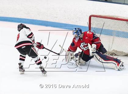 Thumbnail 3 in Reading Memorial vs. Central Catholic (MIAA Division 1A Play-In) photogallery.
