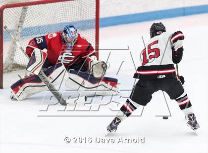 Thumbnail 1 in Reading Memorial vs. Central Catholic (MIAA Division 1A Play-In) photogallery.