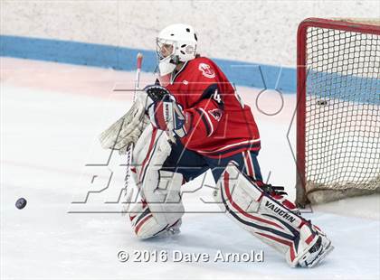 Thumbnail 2 in Reading Memorial vs. Central Catholic (MIAA Division 1A Play-In) photogallery.