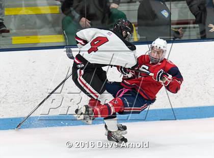 Thumbnail 1 in Reading Memorial vs. Central Catholic (MIAA Division 1A Play-In) photogallery.