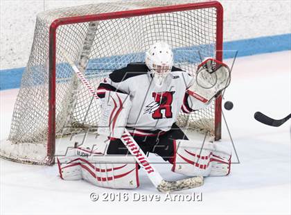 Thumbnail 3 in Reading Memorial vs. Central Catholic (MIAA Division 1A Play-In) photogallery.
