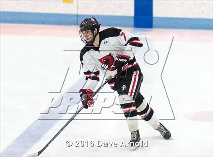 Thumbnail 2 in Reading Memorial vs. Central Catholic (MIAA Division 1A Play-In) photogallery.
