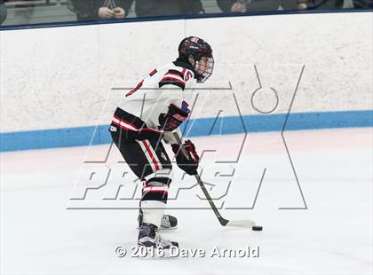 Thumbnail 1 in Reading Memorial vs. Central Catholic (MIAA Division 1A Play-In) photogallery.