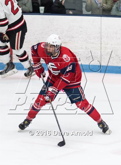 Thumbnail 3 in Reading Memorial vs. Central Catholic (MIAA Division 1A Play-In) photogallery.