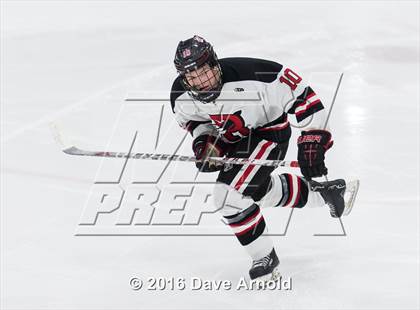 Thumbnail 2 in Reading Memorial vs. Central Catholic (MIAA Division 1A Play-In) photogallery.