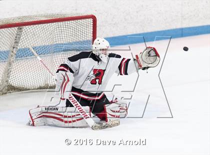 Thumbnail 3 in Reading Memorial vs. Central Catholic (MIAA Division 1A Play-In) photogallery.