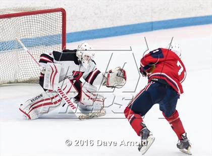 Thumbnail 1 in Reading Memorial vs. Central Catholic (MIAA Division 1A Play-In) photogallery.