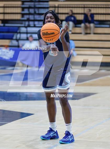 Thumbnail 2 in Woodstock vs. North Cobb Christian (Lemon Street Classic) photogallery.