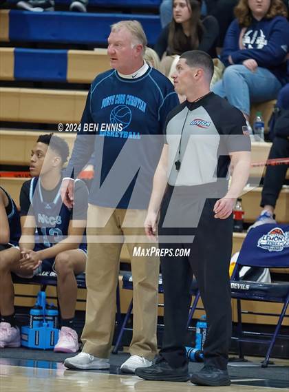 Thumbnail 1 in Woodstock vs. North Cobb Christian (Lemon Street Classic) photogallery.