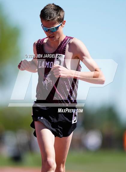 Thumbnail 3 in CHSAA Final 3A (3200 Meter) photogallery.