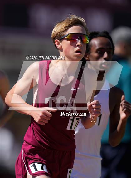 Thumbnail 1 in CHSAA Final 3A (3200 Meter) photogallery.