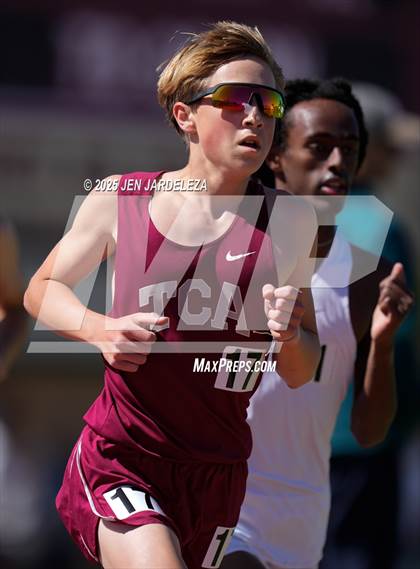 Thumbnail 2 in CHSAA Final 3A (3200 Meter) photogallery.