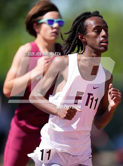 Thumbnail 3 in CHSAA Final 3A (3200 Meter) photogallery.