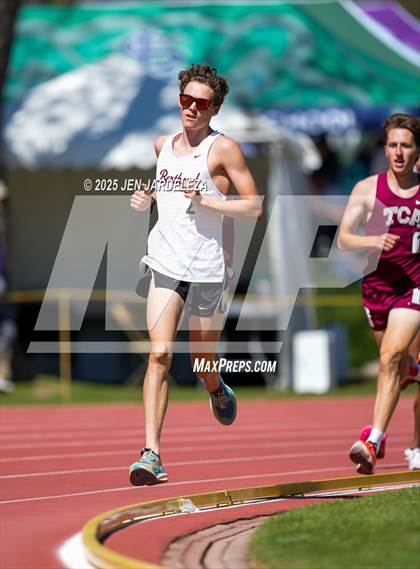 Thumbnail 1 in CHSAA Final 3A (3200 Meter) photogallery.