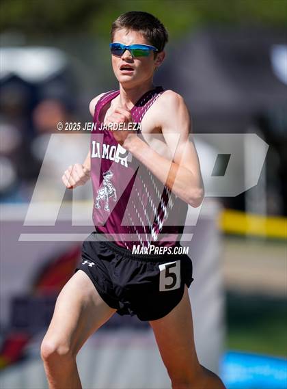 Thumbnail 1 in CHSAA Final 3A (3200 Meter) photogallery.