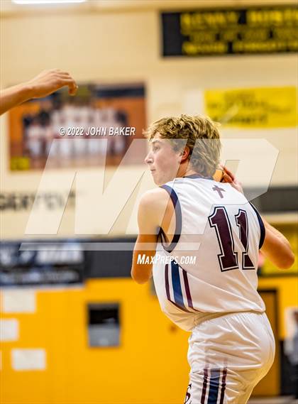 Thumbnail 2 in Sierra Lutheran vs. Smith Valley (Serpent Classic) photogallery.