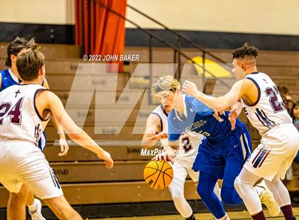Thumbnail 3 in Sierra Lutheran vs. Smith Valley (Serpent Classic) photogallery.