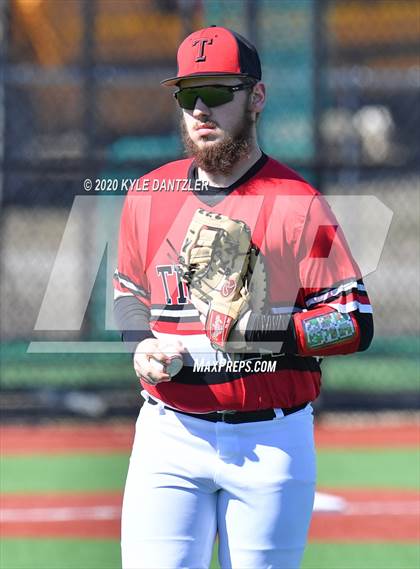 Thumbnail 1 in Gunter vs Trenton (Bells Invitational) photogallery.