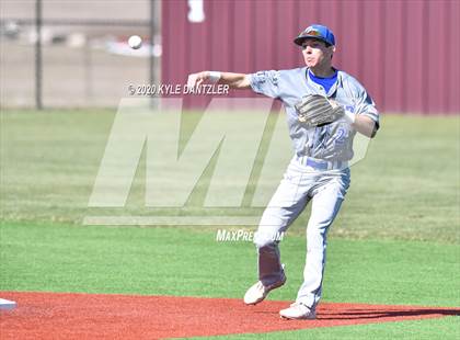 Thumbnail 2 in Gunter vs Trenton (Bells Invitational) photogallery.