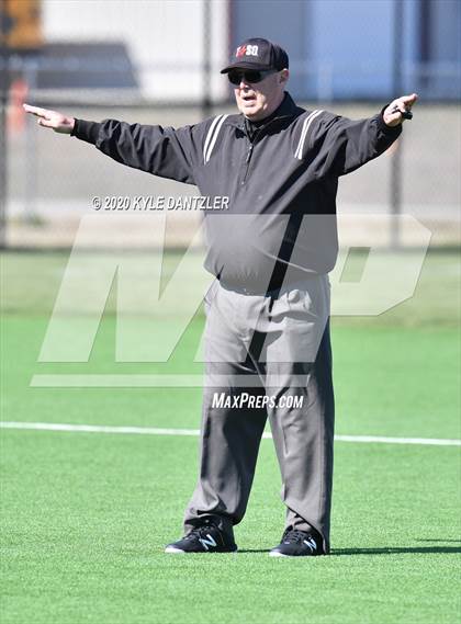 Thumbnail 1 in Gunter vs Trenton (Bells Invitational) photogallery.