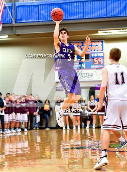 Thumbnail 3 in Perryville vs. Elkins (AAA 3A Regional Playoff) photogallery.