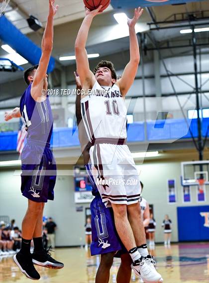 Thumbnail 3 in Perryville vs. Elkins (AAA 3A Regional Playoff) photogallery.