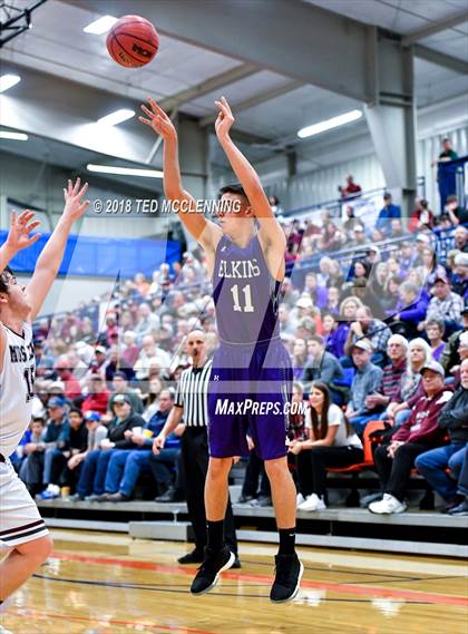Thumbnail 2 in Perryville vs. Elkins (AAA 3A Regional Playoff) photogallery.