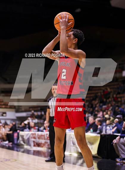 Thumbnail 1 in Tulare Western vs. Kerman (CIF CS Division IV Championship) photogallery.