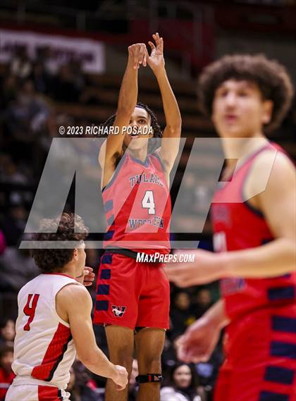 Thumbnail 3 in Tulare Western vs. Kerman (CIF CS Division IV Championship) photogallery.