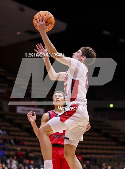 Thumbnail 1 in Tulare Western vs. Kerman (CIF CS Division IV Championship) photogallery.