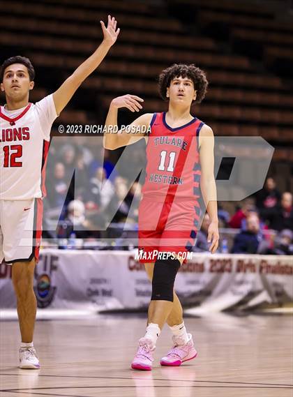Thumbnail 2 in Tulare Western vs. Kerman (CIF CS Division IV Championship) photogallery.