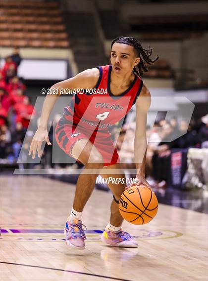 Thumbnail 3 in Tulare Western vs. Kerman (CIF CS Division IV Championship) photogallery.