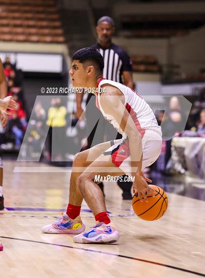 Thumbnail 2 in Tulare Western vs. Kerman (CIF CS Division IV Championship) photogallery.