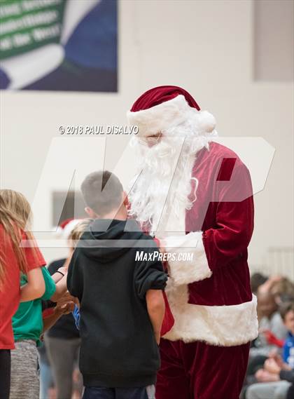 Thumbnail 3 in Chaparral vs. ThunderRidge photogallery.