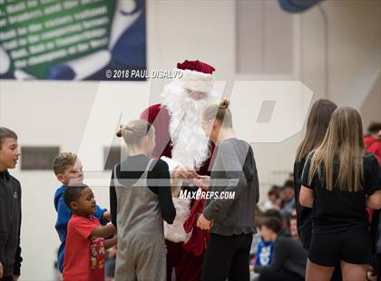 Thumbnail 2 in Chaparral vs. ThunderRidge photogallery.