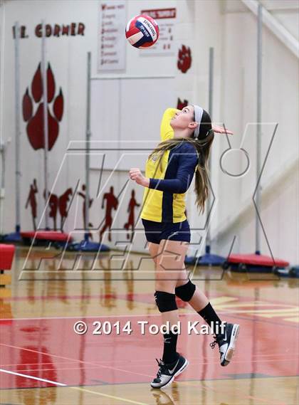 Thumbnail 3 in RHAM vs. Ledyard (CIAC Class L Semifinal) photogallery.