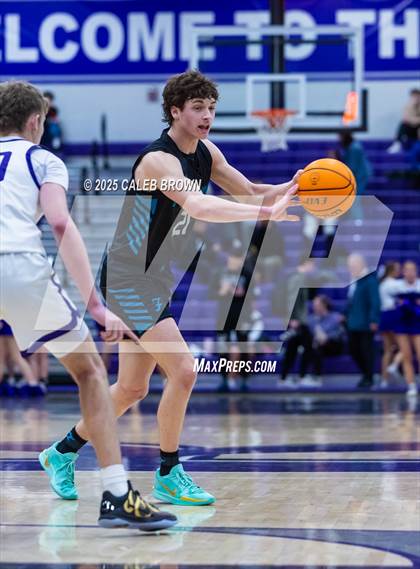 Thumbnail 2 in Farmington @ Riverton (UHSAA 6A First Round) photogallery.