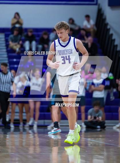 Thumbnail 3 in Farmington @ Riverton (UHSAA 6A First Round) photogallery.