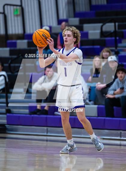 Thumbnail 2 in Farmington @ Riverton (UHSAA 6A First Round) photogallery.