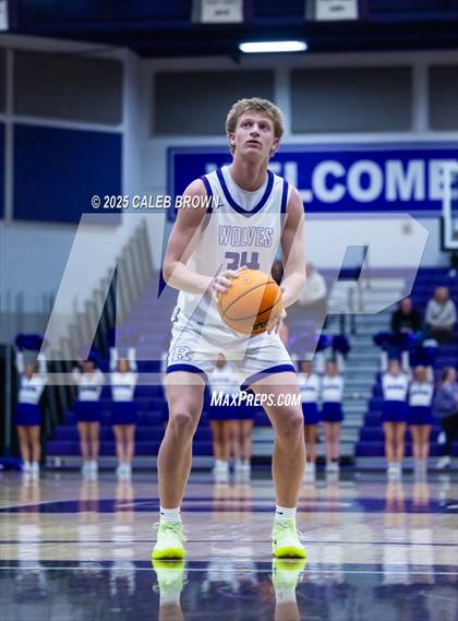 Thumbnail 2 in Farmington @ Riverton (UHSAA 6A First Round) photogallery.