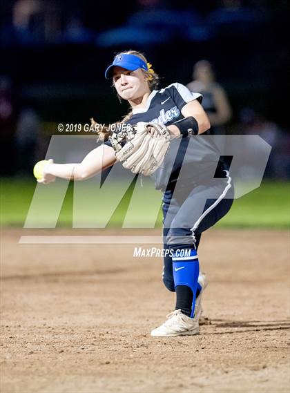 Thumbnail 1 in Whitney @ Rocklin photogallery.