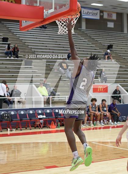 Thumbnail 2 in Klein Cain vs Tompkins (McDonald's Texas Invitational) photogallery.