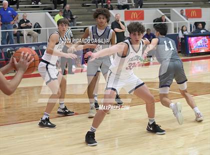 Thumbnail 3 in Klein Cain vs Tompkins (McDonald's Texas Invitational) photogallery.