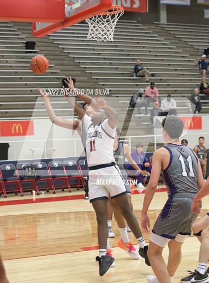 Thumbnail 1 in Klein Cain vs Tompkins (McDonald's Texas Invitational) photogallery.